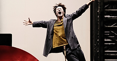 lessingtage-2025-Die-Wanze-01_©Meng-Theatre-Studio-Peking-web-2500x1500