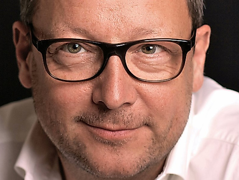 NDR Elbphilharmonie Orchester / Matthias Brandt / Manfred Honeck