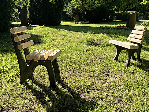 Einladung zum Bänke-Bauen und Mitmachen auf dem Parkfriedhof Ohlsdorf
