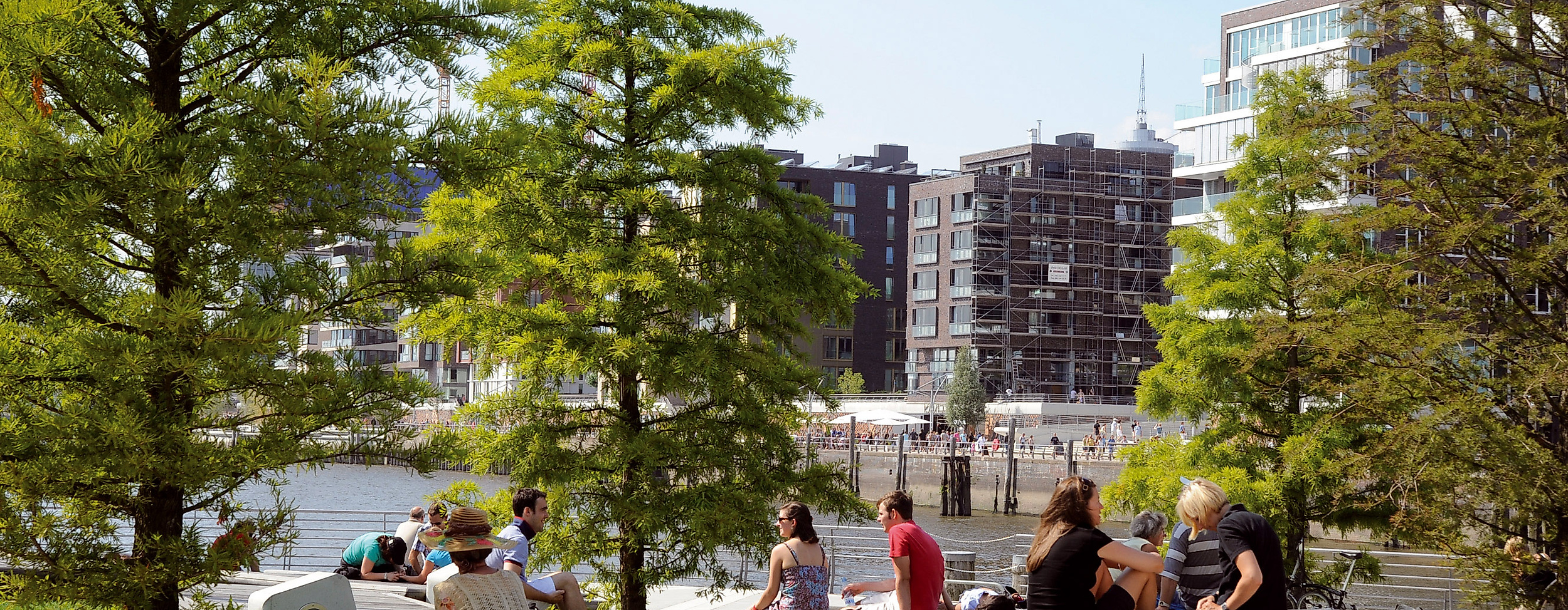 marco-polo-terrassen_kreuzfahrtschiff_c-2007-elbeflut-thomas-hampel_02