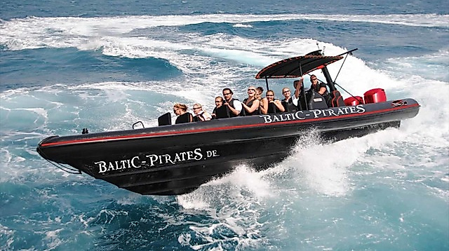 800 PS  Lighthouuse-Tour mit dem Speedboot