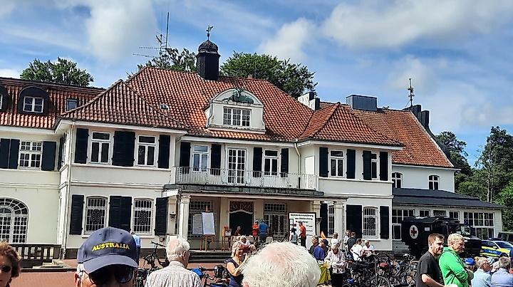 Volksradfahren auf dem Truppenübungsplatz Bergen