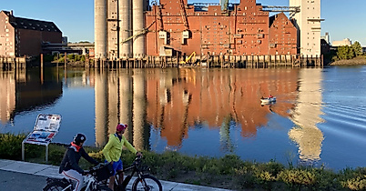 fahrradtour_industrie_i_mp-ebike-adventures_c-mp-business-gmbh