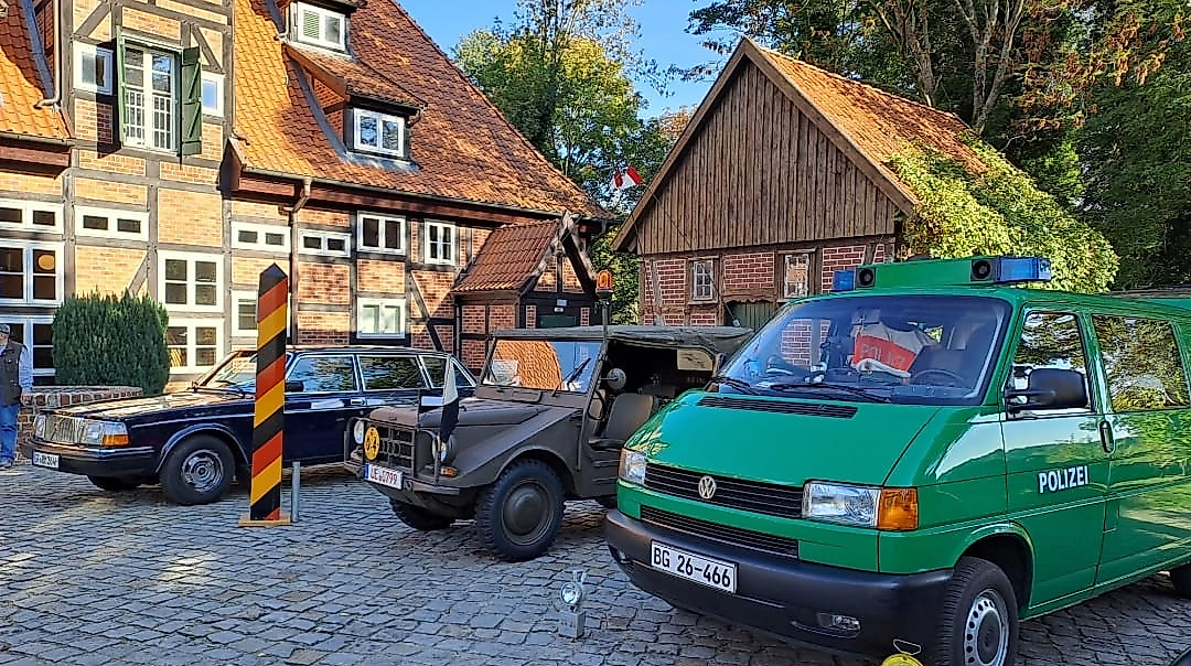 Tag der offenen Tür am Tag der deutschen Einheit auf Burg Bodenteich