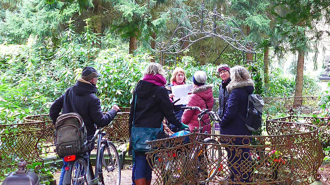 Ohlsdorf – mehr als ein Friedhof: Mit dem eigenen Fahrrad