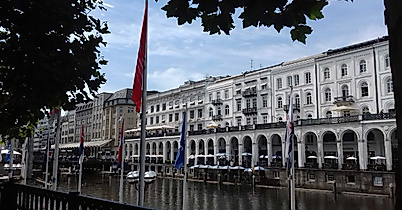 Binnenalster-C-Urban-Guru