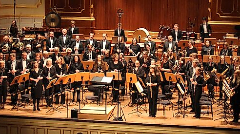 FRÜHJAHRSKONZERT - Symphonisches Blasorchester Norderstedt
