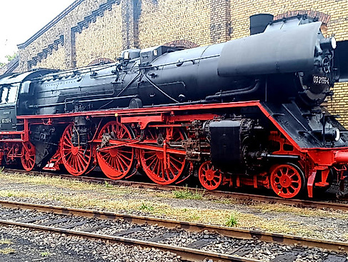 Dampflokomotive-032155-4-WFL-Wedler-Franz-Logistik-02
