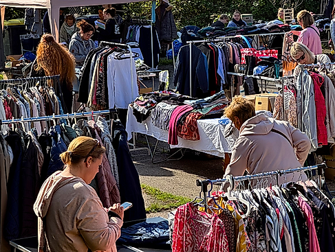 CurvyFlohmarktWebseite.png