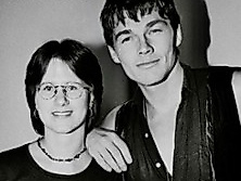 Lesung mit Frau Larissa Bendel - Autobiographisches im Bereich Popmusik
