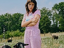 Anna Erhard - 1000 Sheep Tour 2027