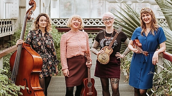 lavabirds-2024-175_600pixel