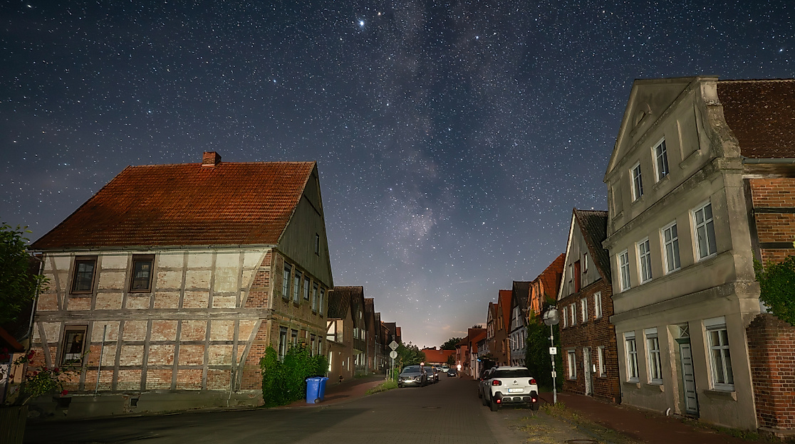„Sternenhimmel über dem Wendland“ – Fotografien von Helmut Schnieder
