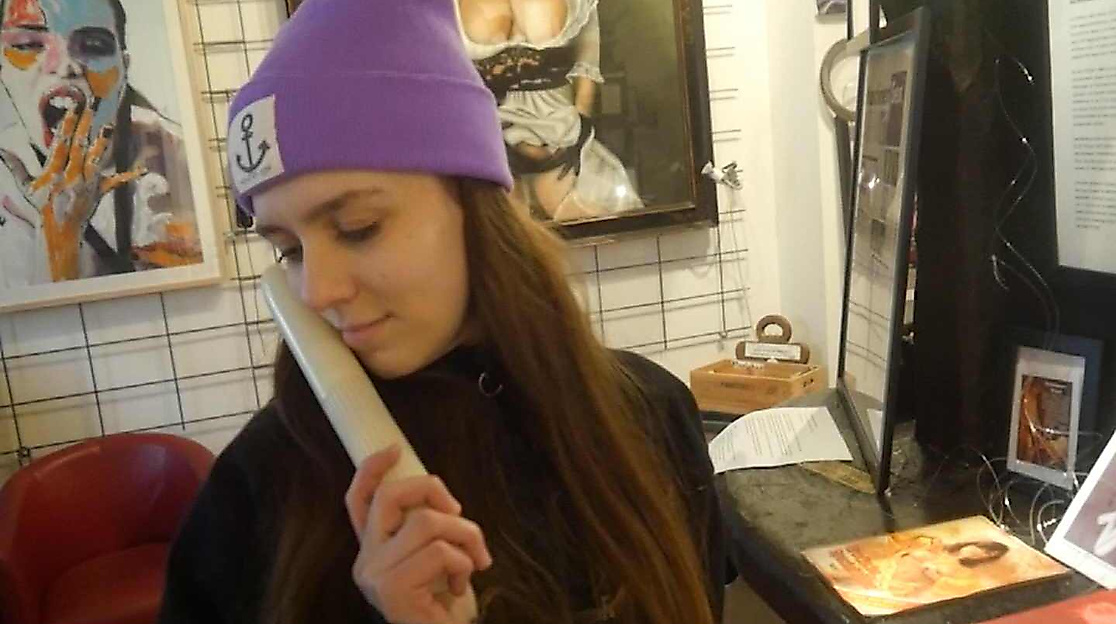 ninas-kiez-dildo