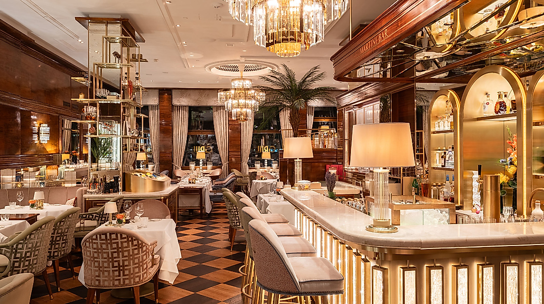 Fairmont Hotel Vier Jahreszeiten: GRILL Restaurant