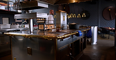 Restaurant 100/200