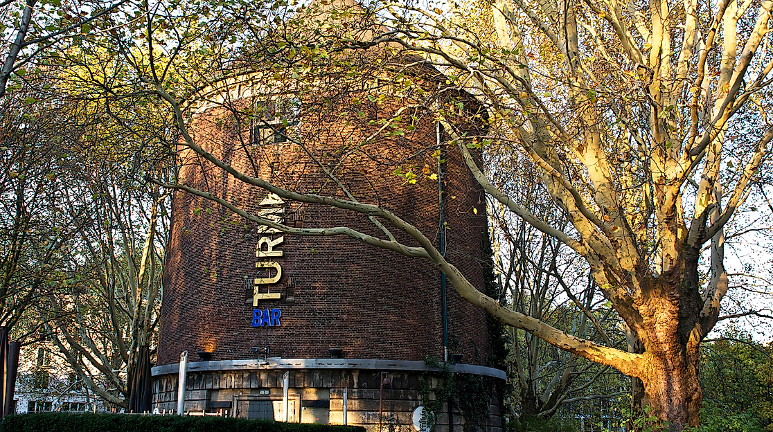 turm-bar_front_c-2018_tschreiber