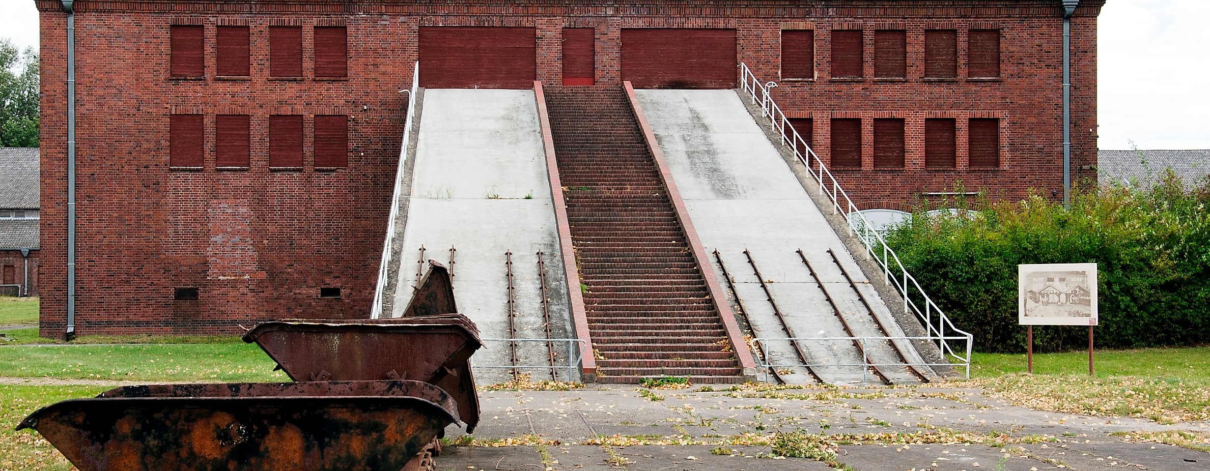 kz-gedenkstaette-neuengamme_ehemaliges-klinkerwerk_c-kz-gedenkstaette-neuengammeemily-mohney