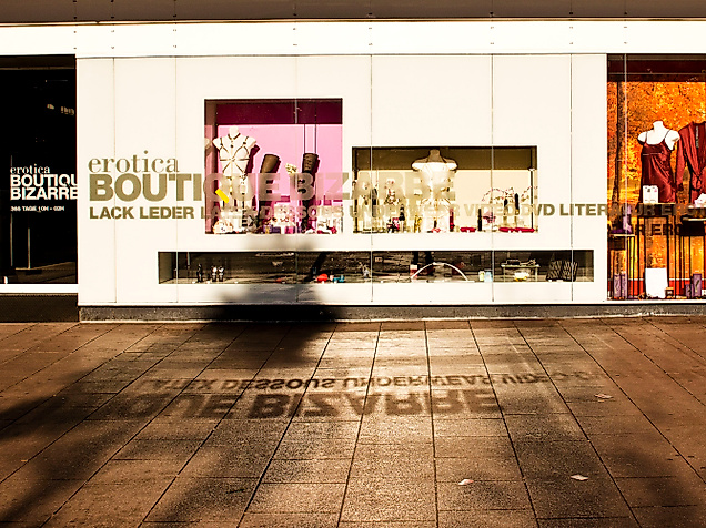 boutique-bizarre_front2_c-2018_tschreiber