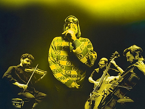 Samy Deluxe & Mikis Takeover! Ensemble