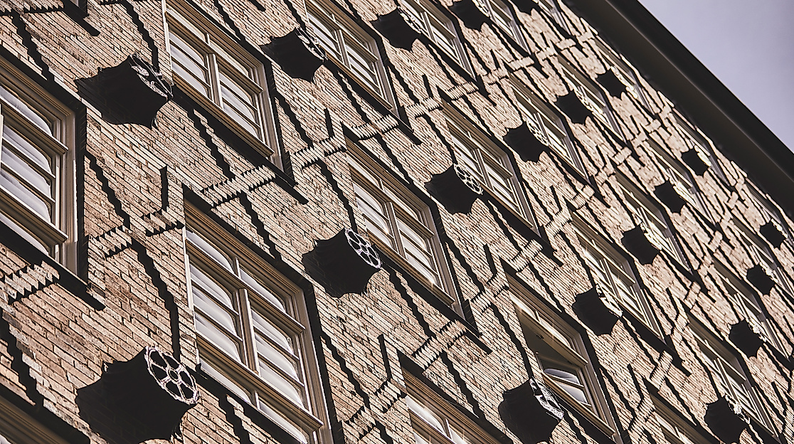 kontorhausviertel_sprinkenhof-details_c-julia-schwendner-2_1