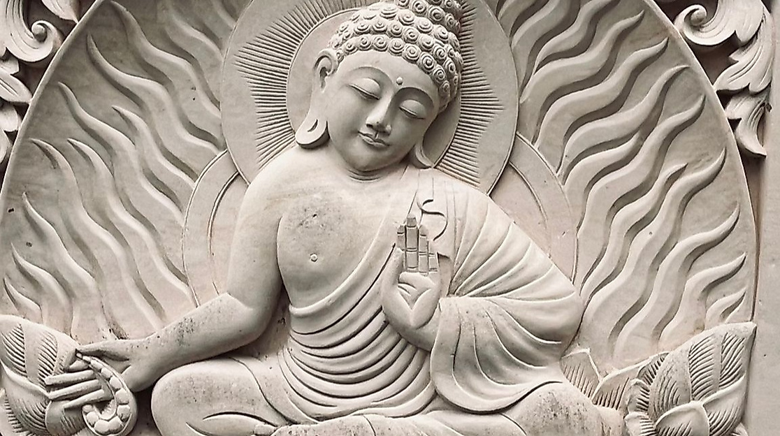 Ornament buddhistisches am Haus bearbeitet-2
