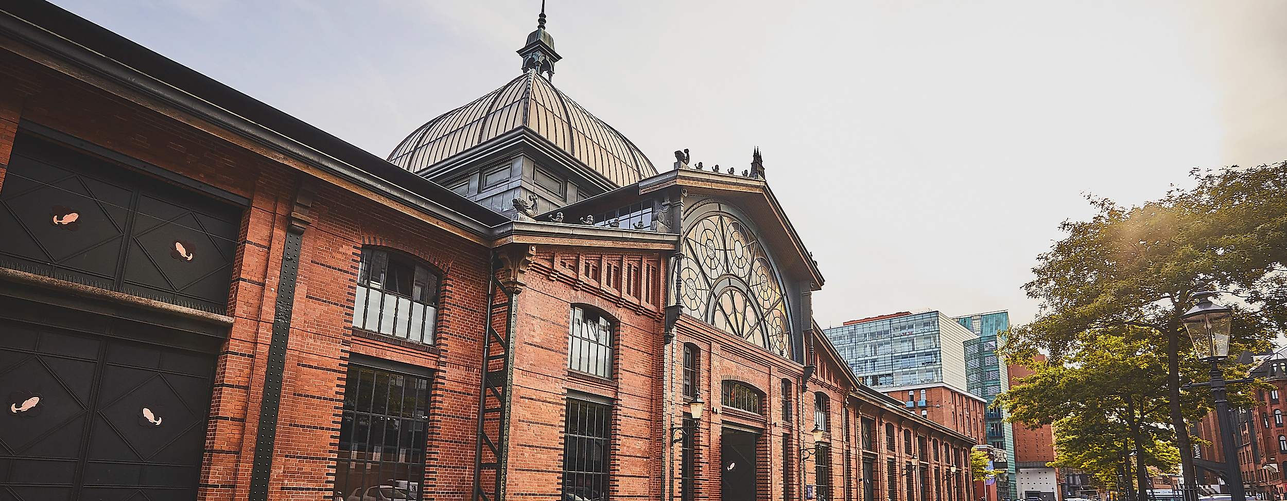 fischauktionshalle_landseite_c-2018-thisisjulia-photography-2_1