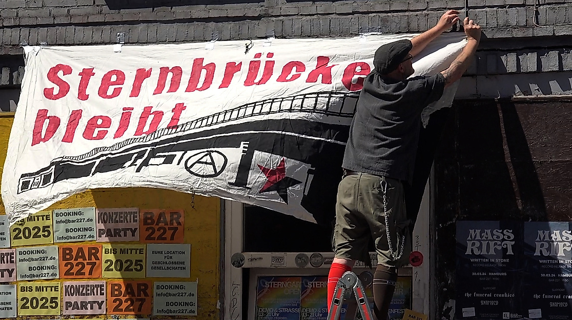 Sternbrücke bleibt - Bar 227 - Foto von Rasmus Gerlach