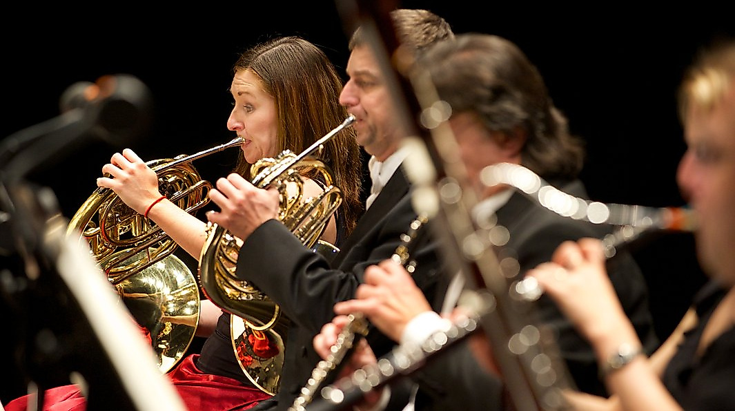 Tschechische Symphoniker Prag / Jana Otáhalová / Martin Pešík