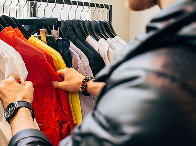 shopping_c_charles-ph-unsplash