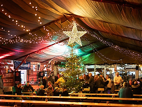 Grömitzer Eiszeit - Silvester im Almhüttenzelt