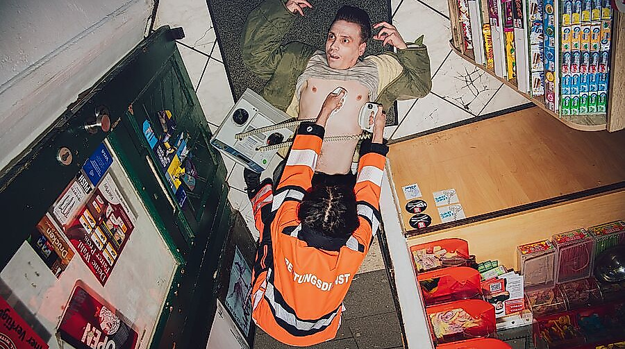 Frankenstein
                                - Mary Shelley