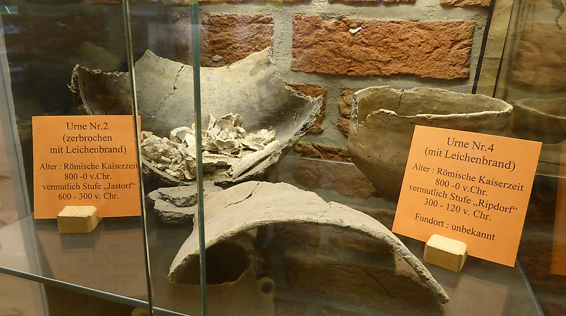 Frühgeschichtliche Funde  Burgmuseum  Bild Nowotny