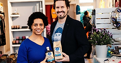 elbstolz-jessica-hardtmann-daniel-kaesmacher-kaffee-likoer-quer-fotograf-sven-mueller-hanseatic-photography_1