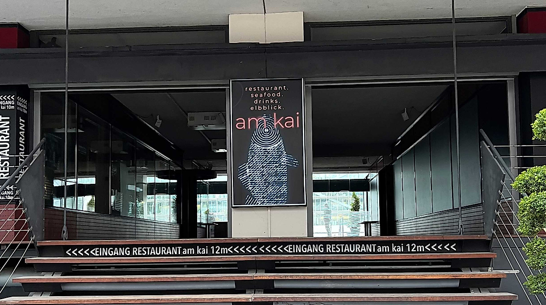 eingang-am-kai-c-am-kai