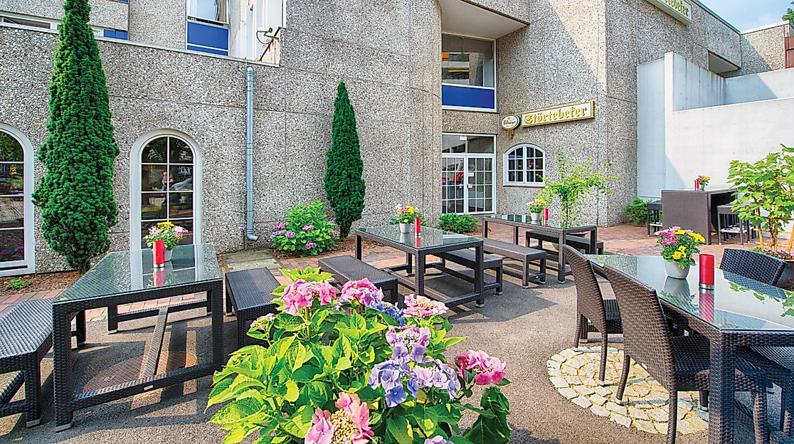 Terrasse Leonardo Hotel Hamburg City Nord