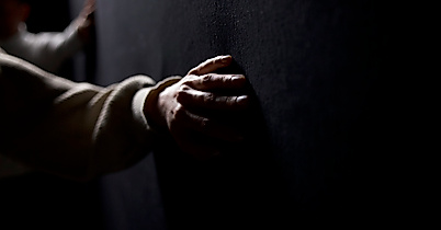 Dialog im Dunkeln Bild 5