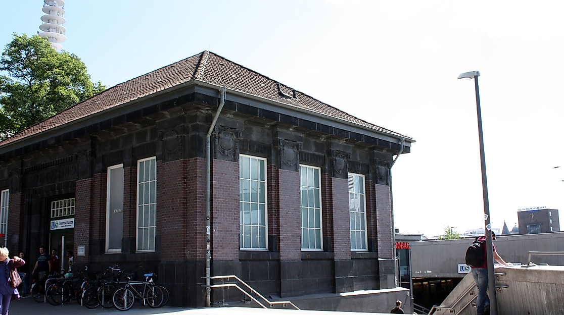 U-/S-Bahnhof Sternschanze (Ausgang U3)