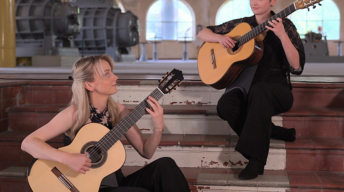 Stephanie Jones & Alexandra Whittingham