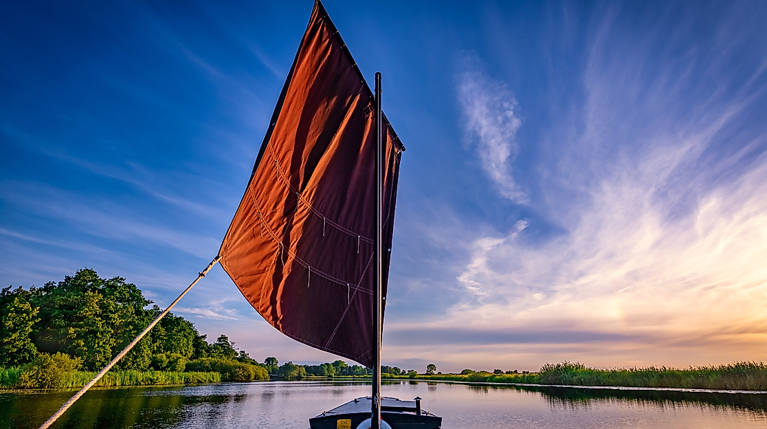 Abenddämmerungsfahrt mit dem Torfkahn