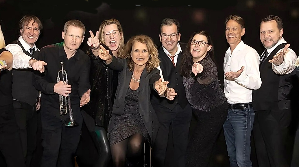 HotStaff - Bandfoto ohne Logo