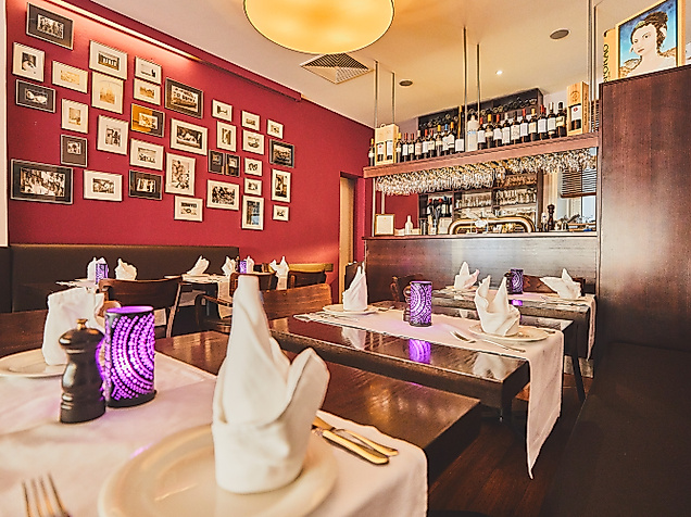 Restaurant Nau im Portugiesenviertel