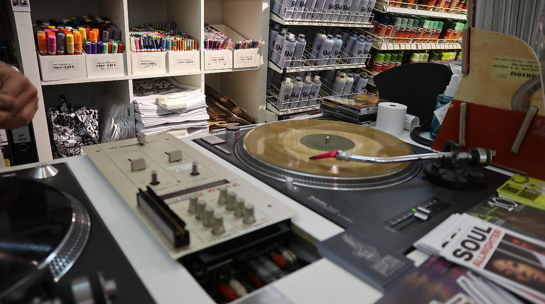 underpressure_plattenladen_c-underpressure_02