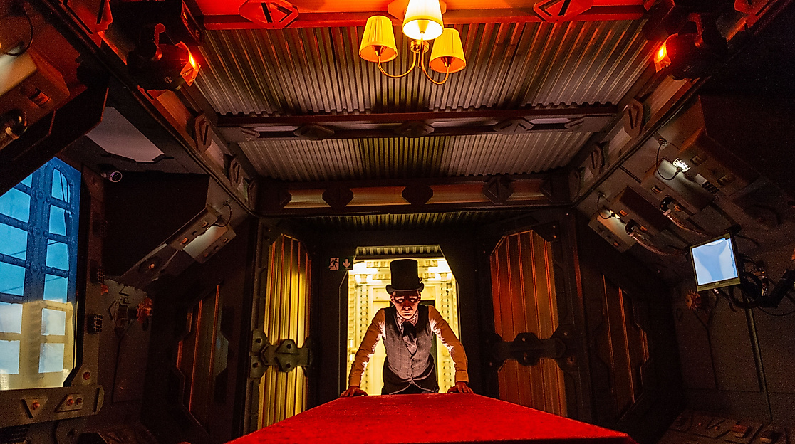 opolum-hamburg_c-janick-zebrow-2