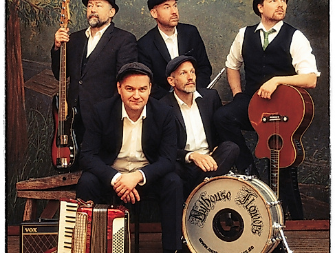 Nuthouse_Flowers_Color Rahmen