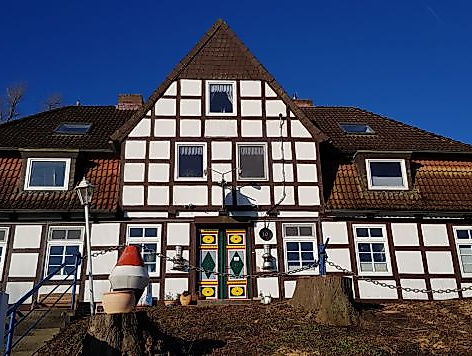 Hausansicht vom Parkplatz aus BR SG Hemmoor