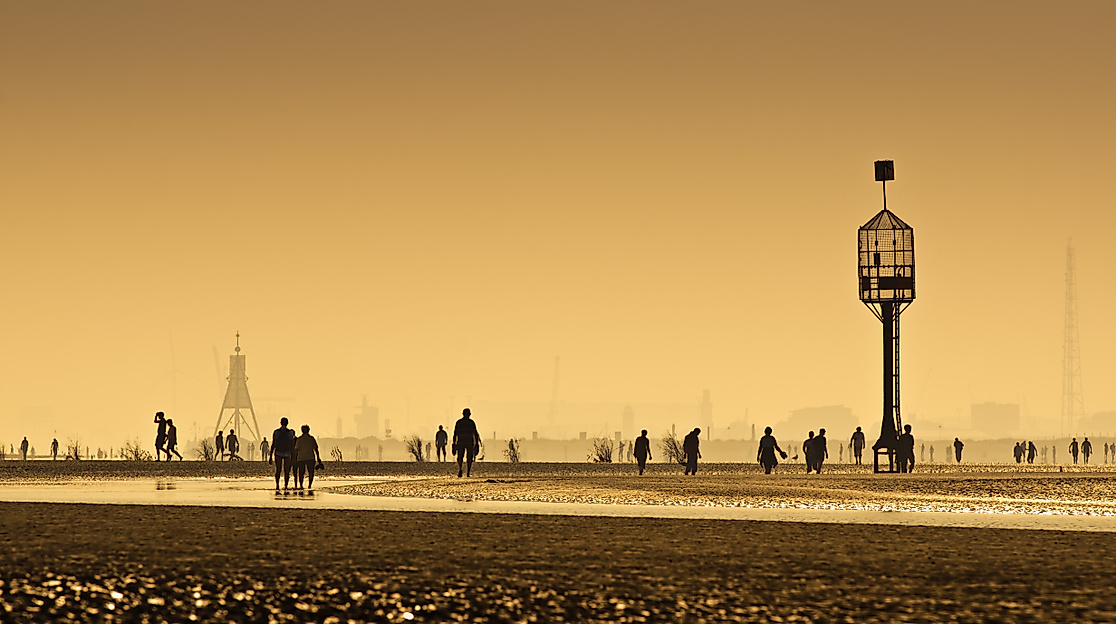 20111002-2011-10-02-cux-77_top_sm