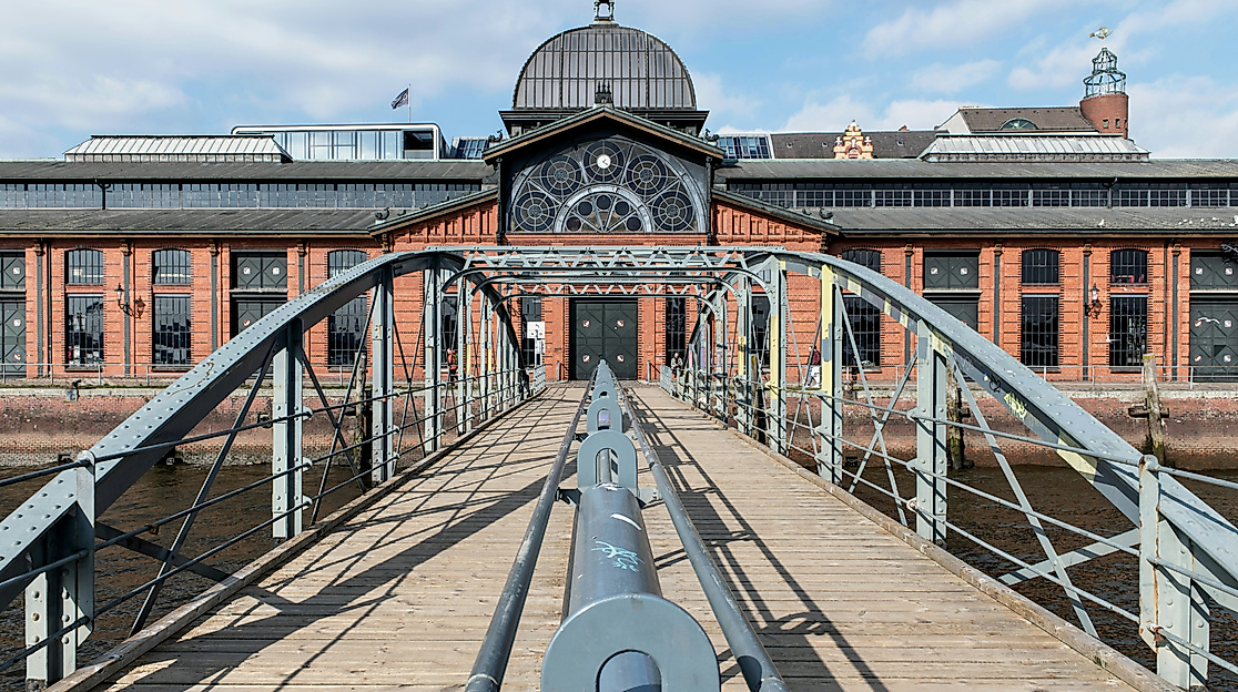 Fischauktionshalle_wolfgang-weiser-qzzAK096QXo-unsplash