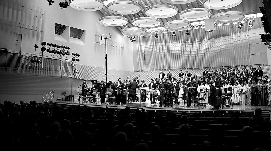 Festival Sinfonieorchester Berlin / Andreas Knut