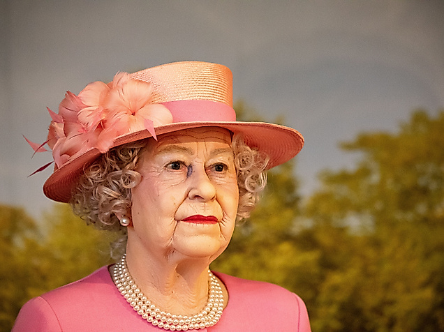 Panoptikum Wachsfigur der Queen Elizabeth II